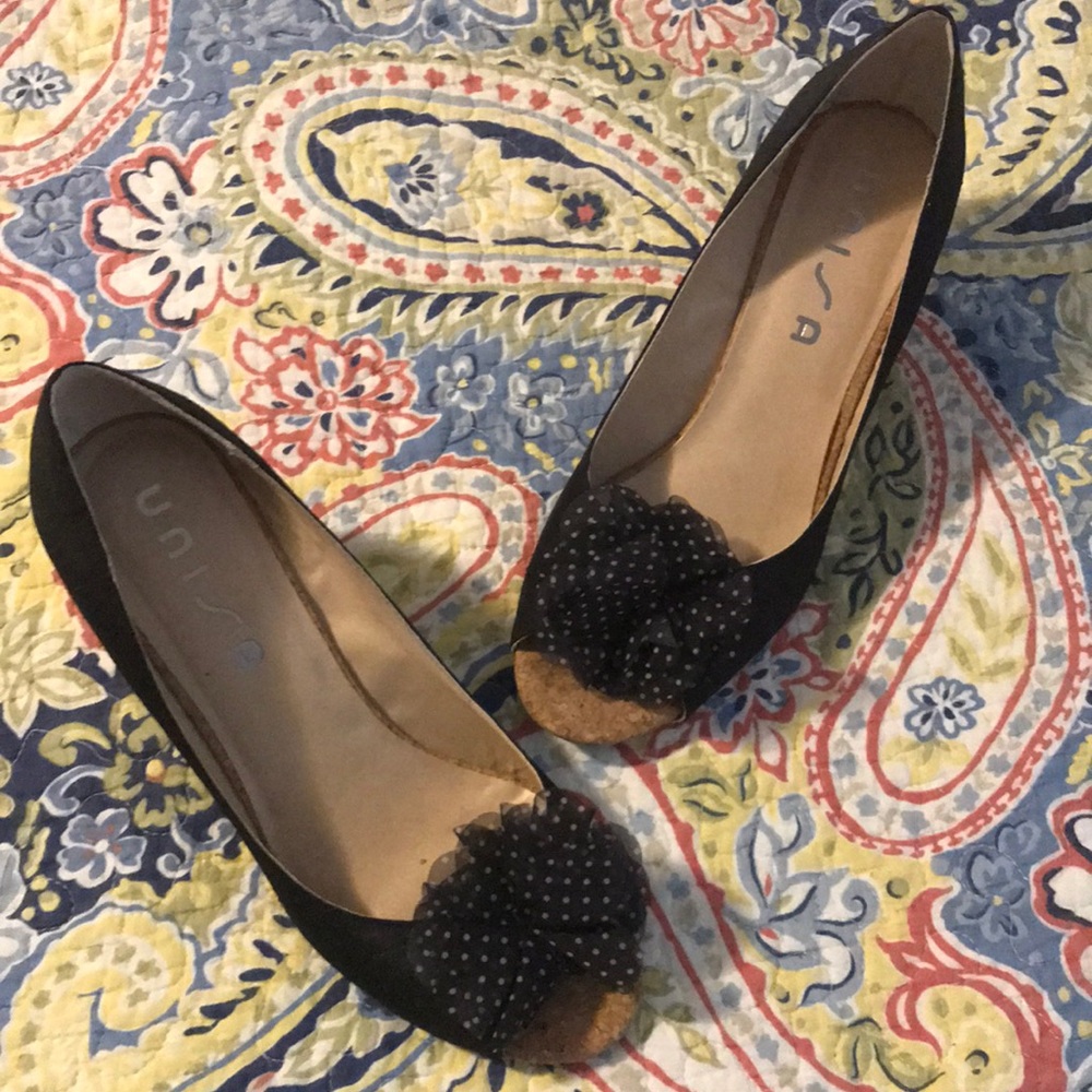 Unisa Wedge Peep Toe Shoes